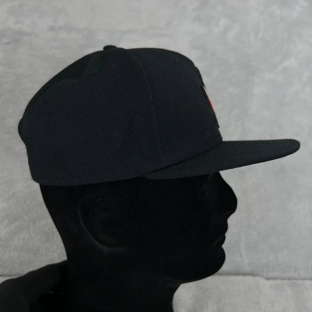 Nike Canada Basketball Snapback Hat Black Maple Leaf Team Canada Hoops Cap
